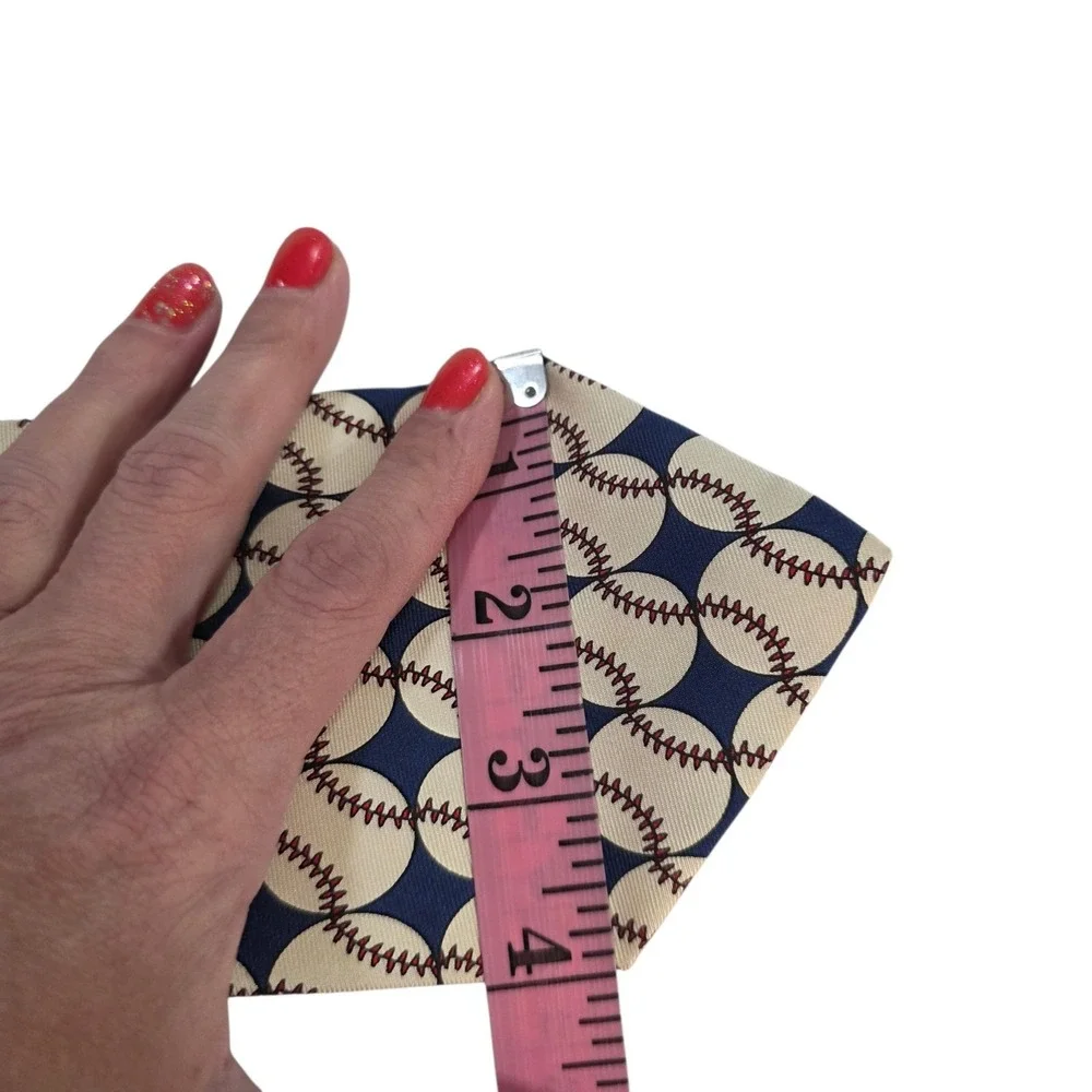 Smithsonian Institution Baseball Pattern Silk Tie Made in‎ USA Blue Cream Sports